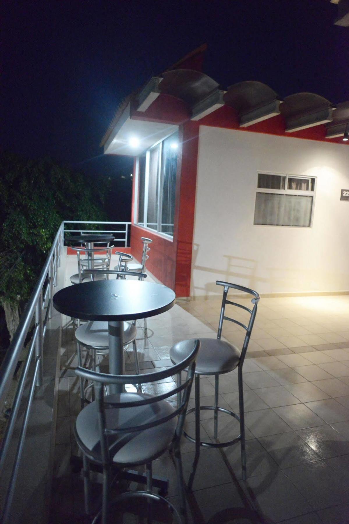 Hotel Plaza Providencia Ixtapa  Exterior photo